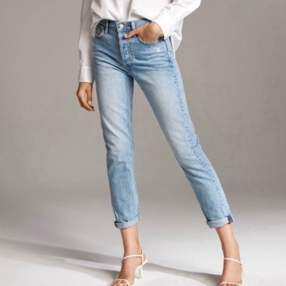 Aritzia Light Blue Women Jeans